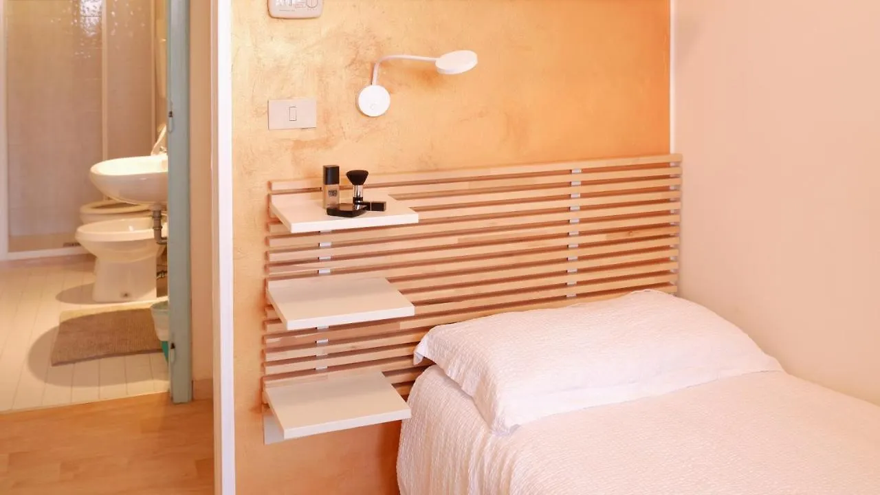 Hotel Venezuela Lido di Jesolo 3*,  Olaszország