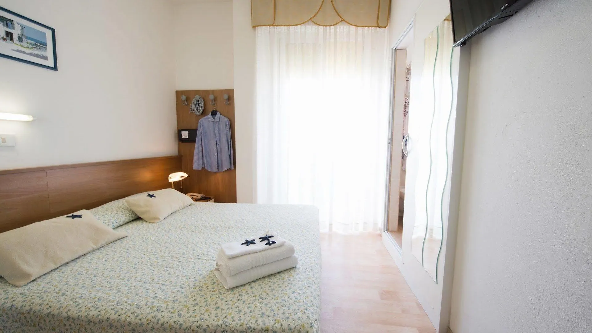 Hotel Venezuela Lido di Jesolo 3*,  Olaszország